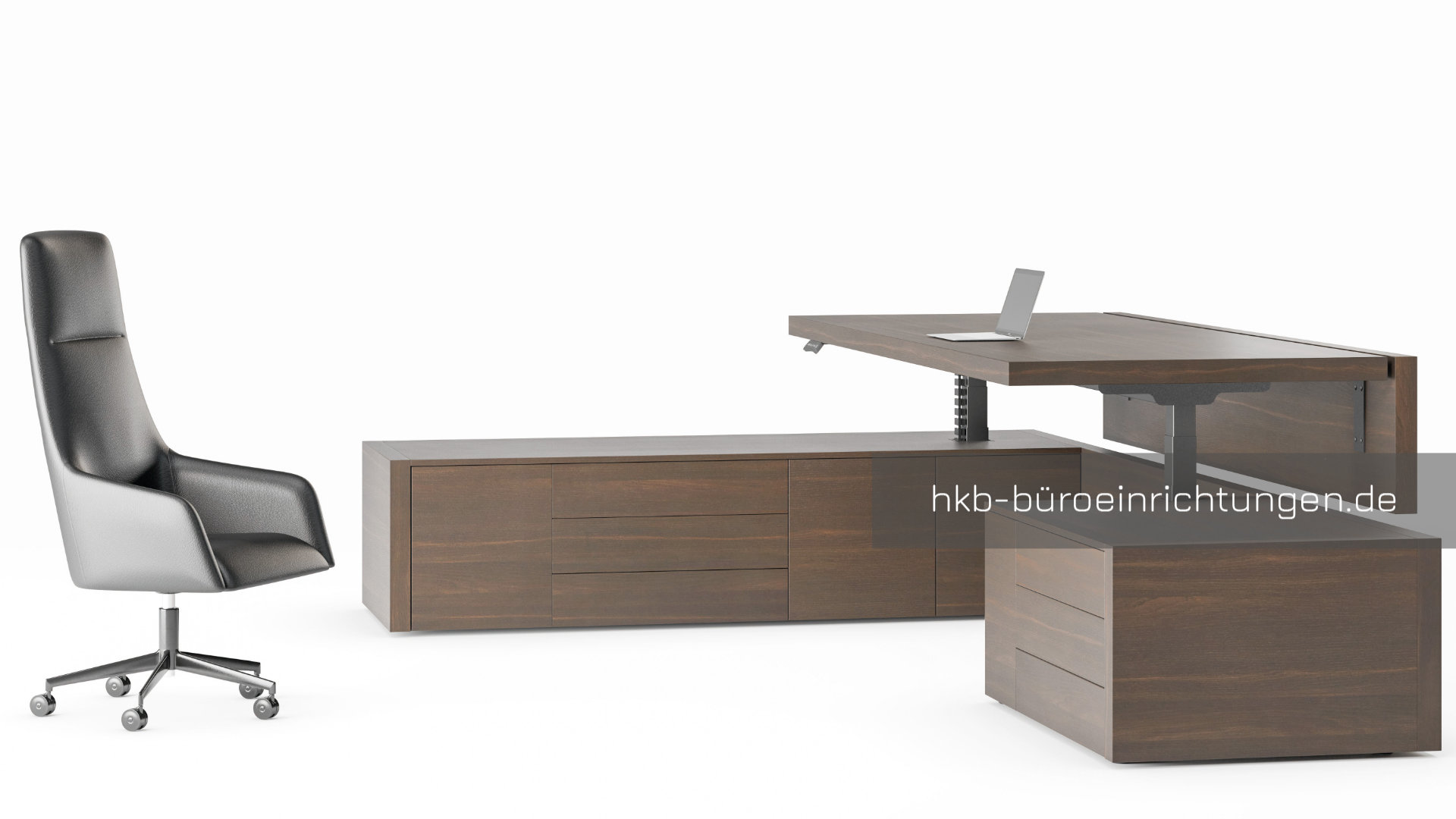 Höhenverstellbarer Chefschreibtisch für Home Office, Holzdekor in Nussbaum, stabile Konstruktion,  sanfte Höheneinstellung. 